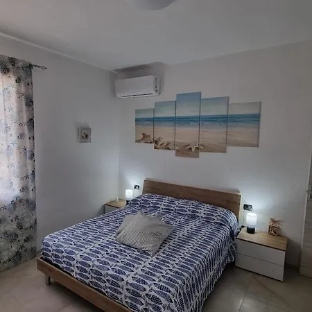 Zoe House