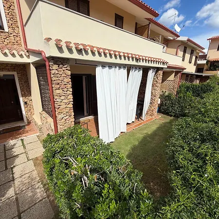 Zoe House * Villasimius